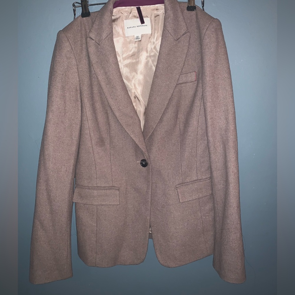 Banana Republic Women’s wool Blazer